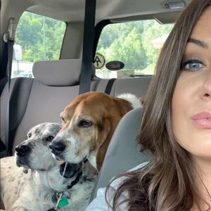 Meet your Posher, Mel